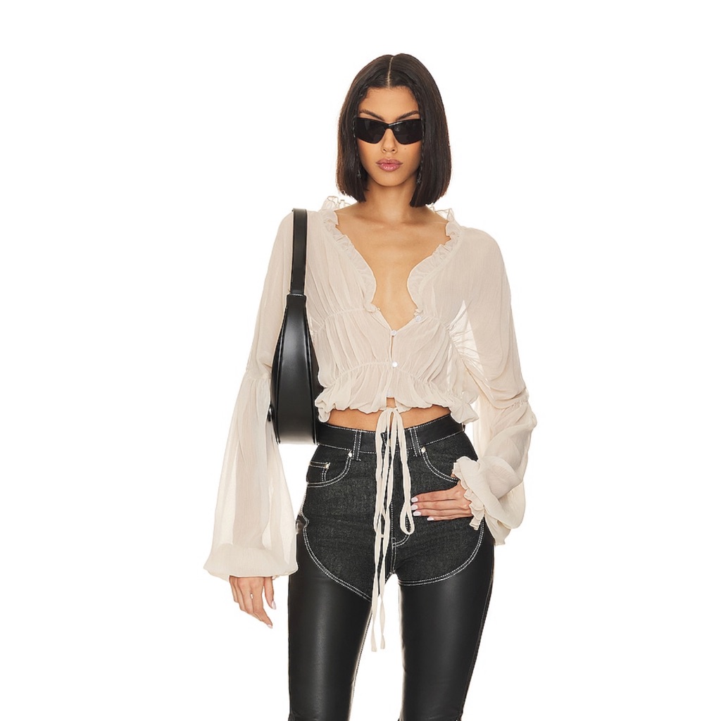 Bail Top